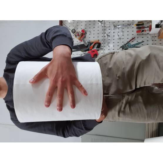 Czyściwo włókninowe PL-TEX 310 - 90 mb 240 listków dziurka białe rolka